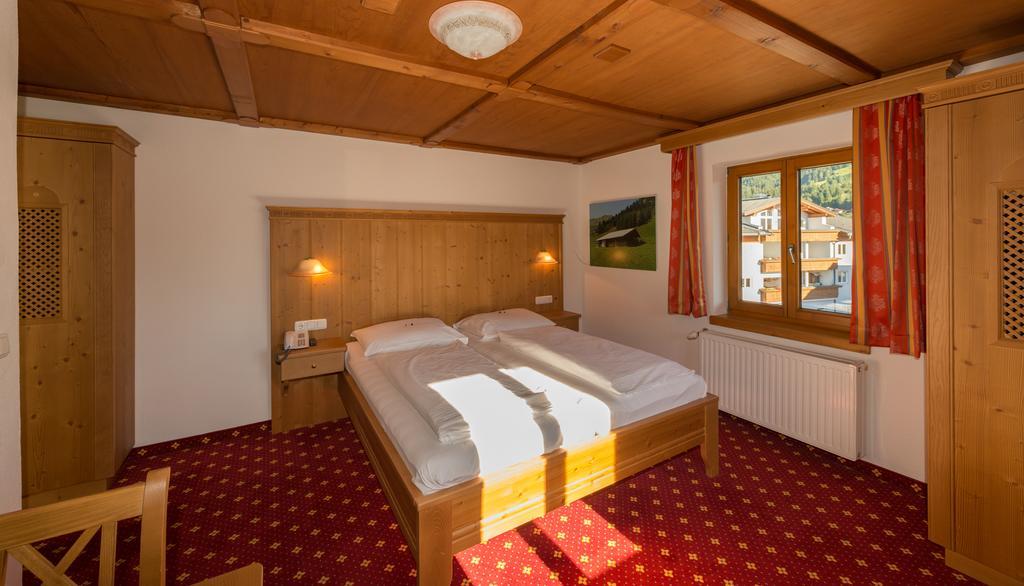Hotel Bechlwirt Kirchberg en Tyrol Extérieur photo